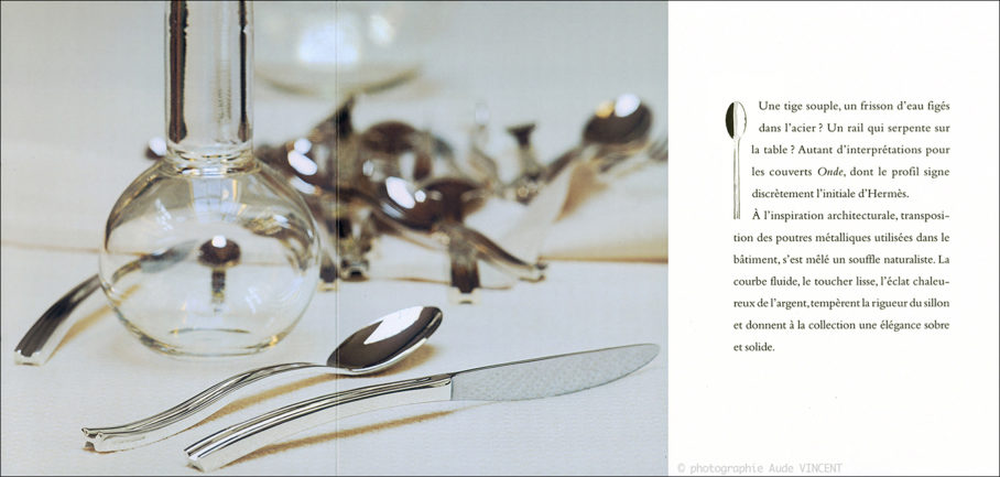 photographie d’art de la table. Nature morte de vaiselle photographiée par Aude VINCENT et mise en scène par la styliste Michèle Chauvel. Collection d’art de la table Hermès.